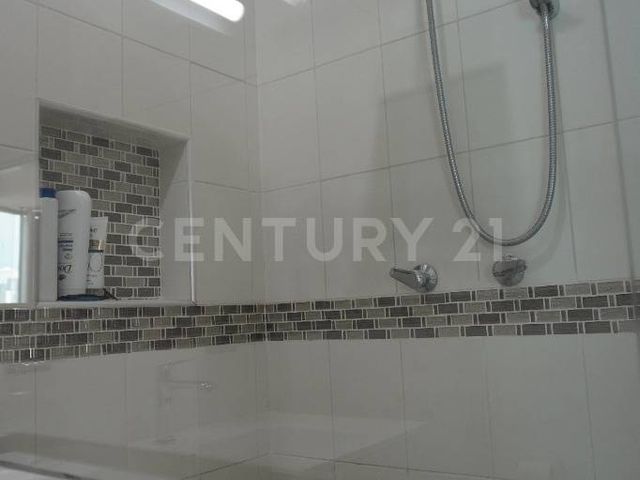 place photo 70