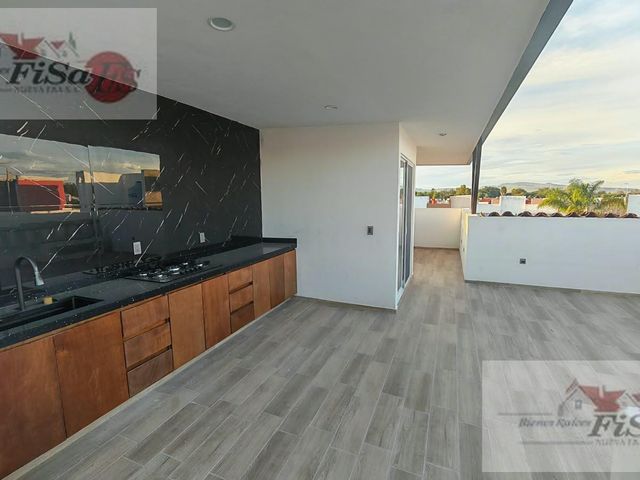 place photo 49