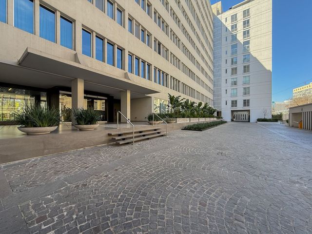 place photo 64
