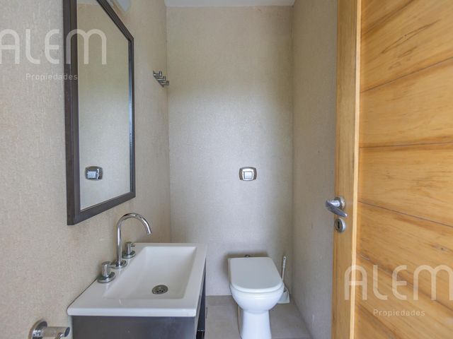 place photo 50