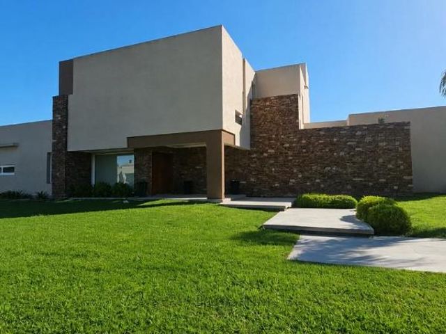 Casa en venta en Comarcas de Lujan
