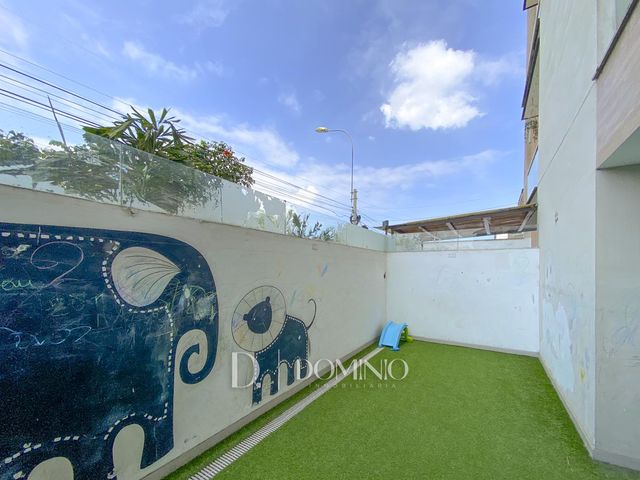 place photo 60