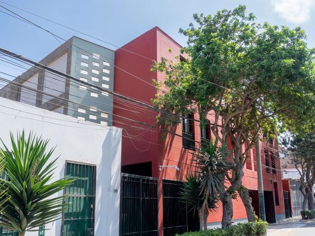 place photo 18