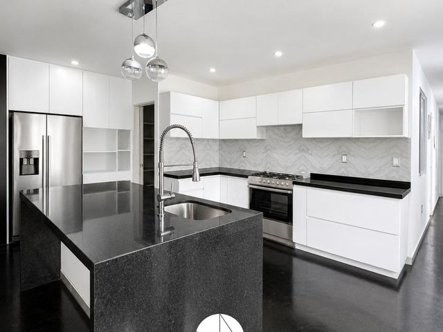 place photo 66