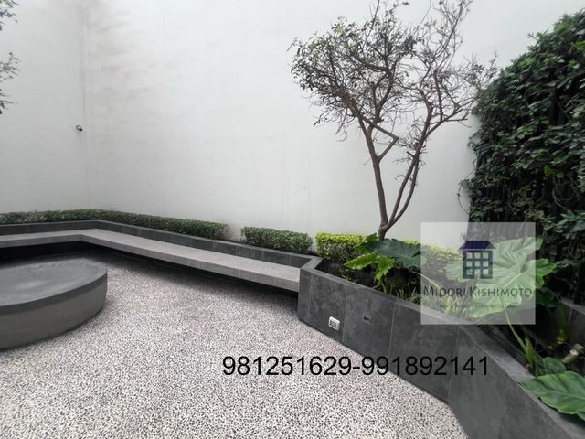 place photo 64