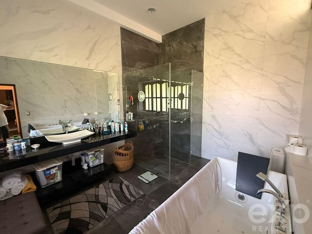 place photo 44