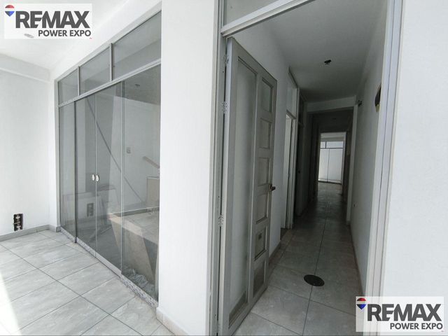 place photo 50
