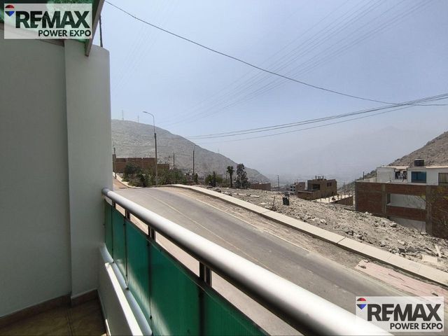 place photo 59