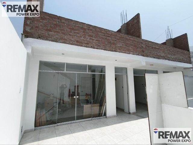 place photo 49