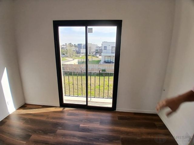 place photo 39