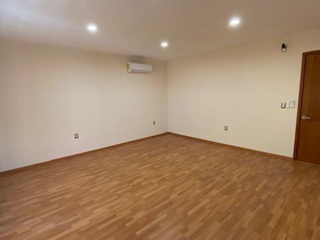 place photo 48