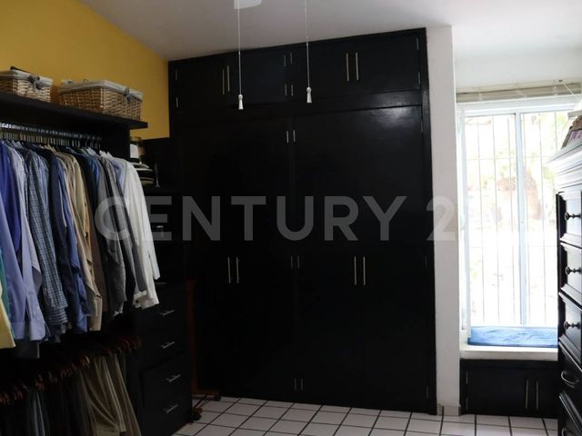 place photo 60