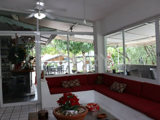 place photo 37
