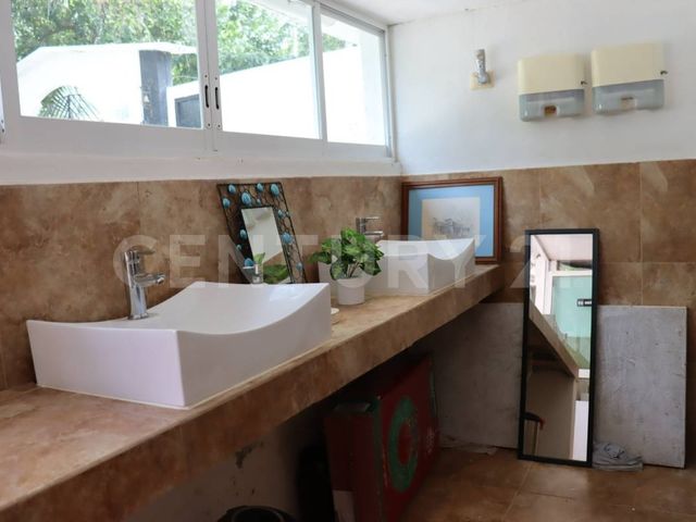 place photo 25