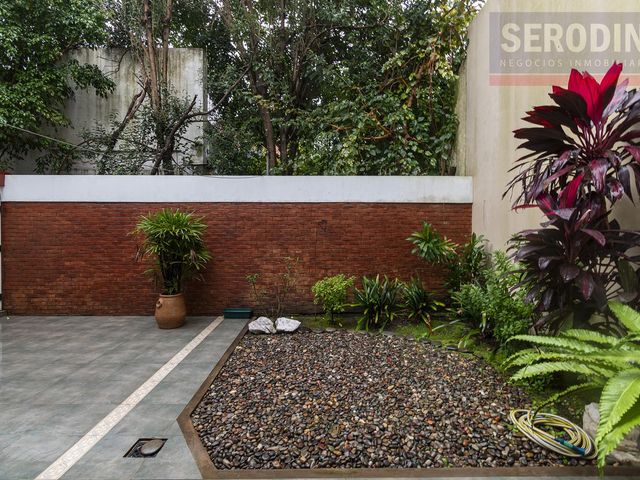 place photo 54