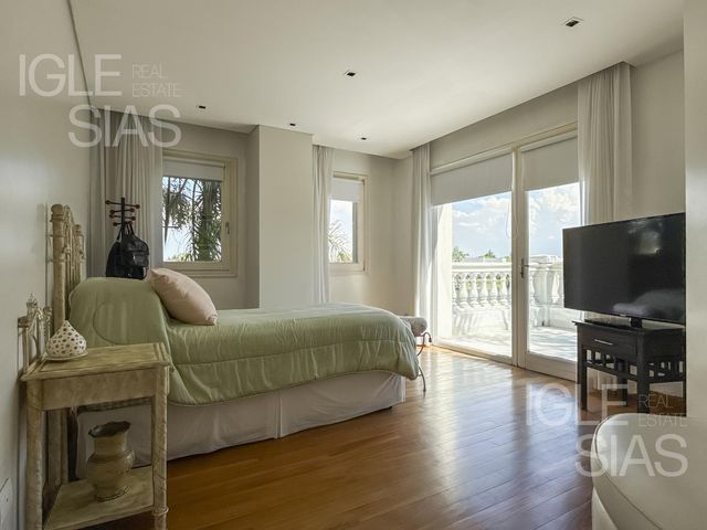 place photo 63