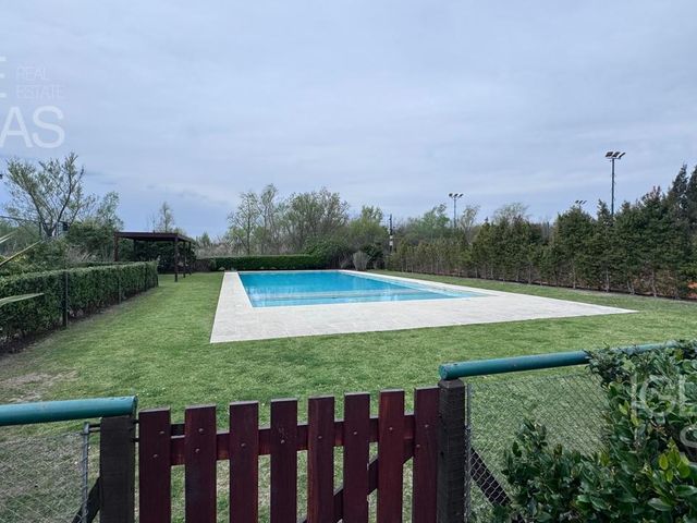 place photo 55
