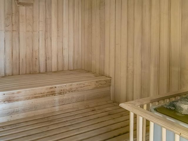 place photo 56
