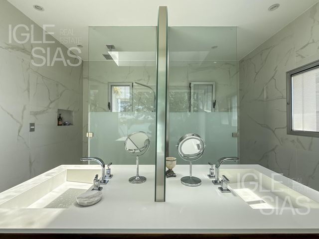 place photo 51