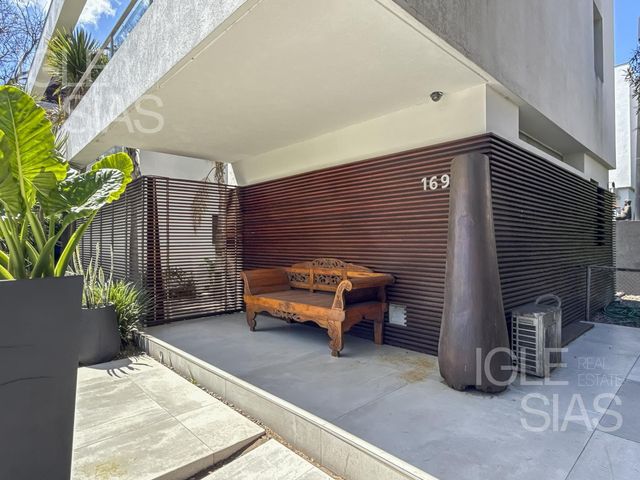 place photo 73