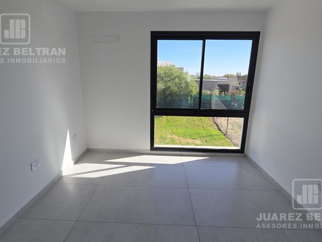 place photo 50