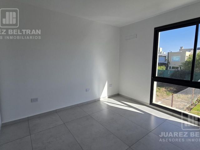 place photo 48