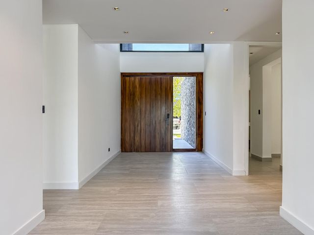 place photo 68