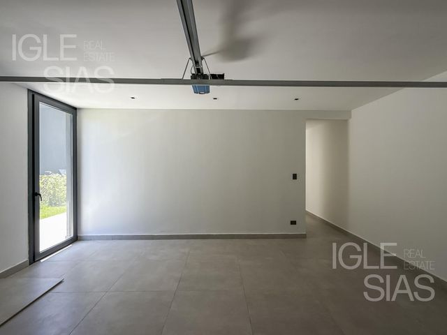 place photo 87