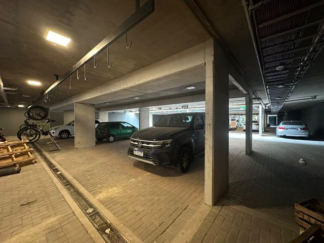 place photo 49