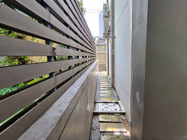 place photo 63