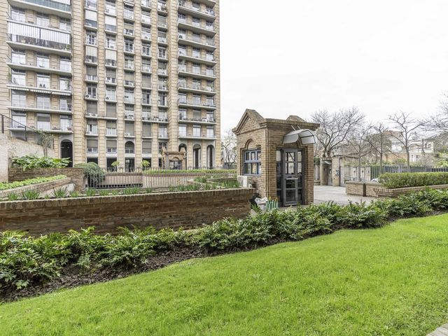 place photo 43