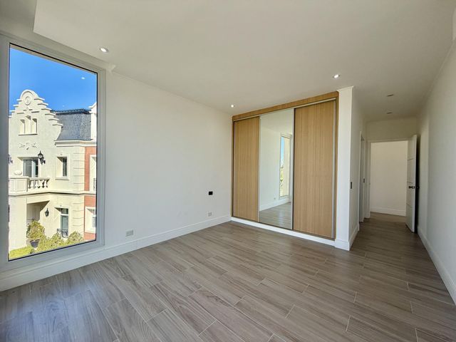place photo 72