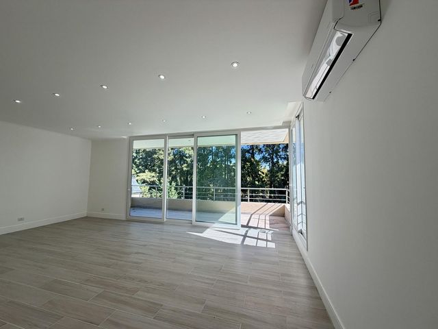 place photo 59