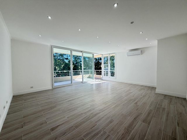 place photo 57