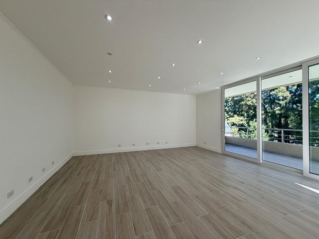 place photo 58