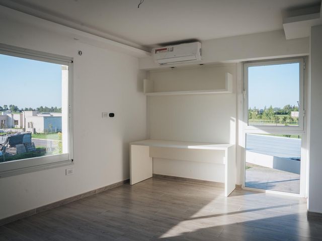place photo 67