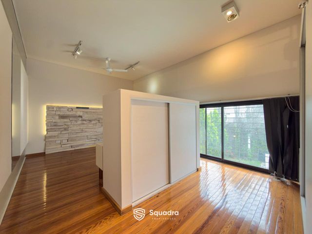 place photo 54