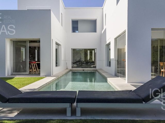 place photo 73