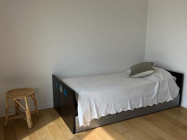 place photo 53
