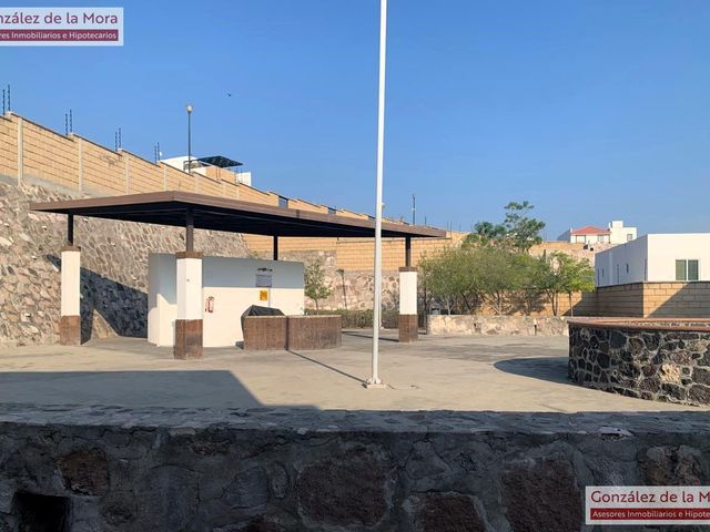 place photo 34