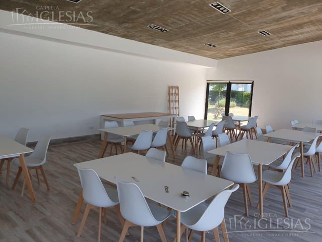 place photo 34