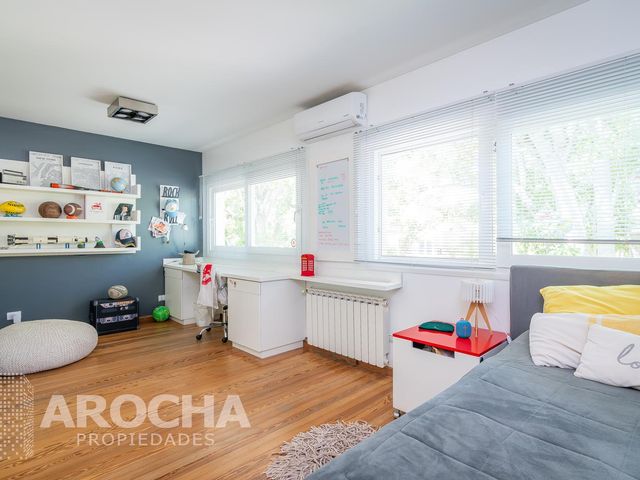 place photo 79