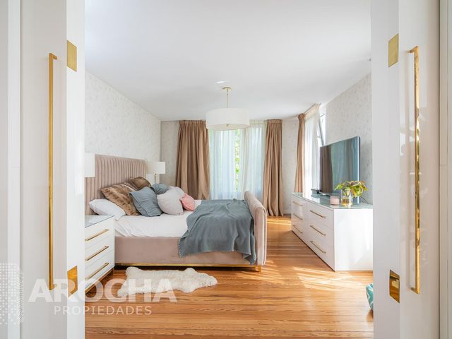 place photo 63