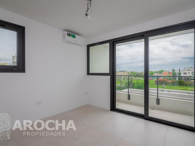 place photo 52