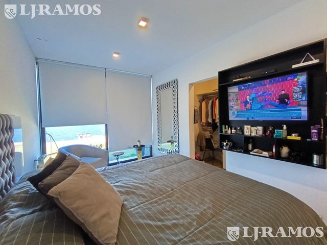 place photo 73