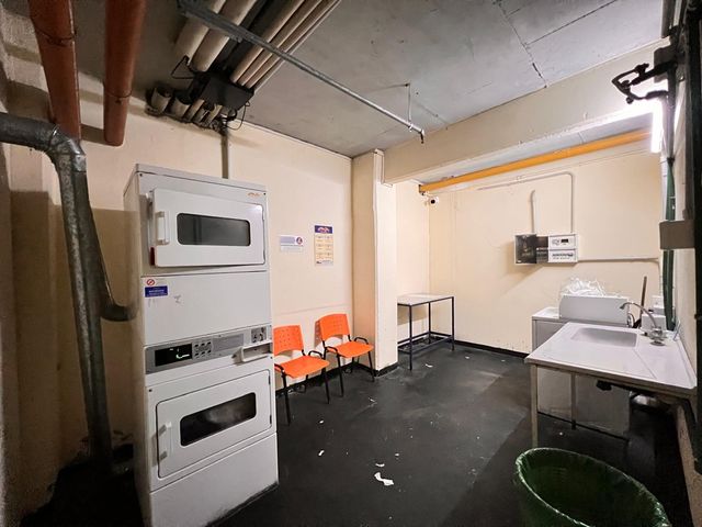 place photo 64