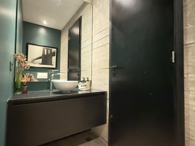 place photo 32