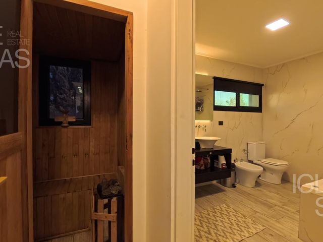 place photo 51