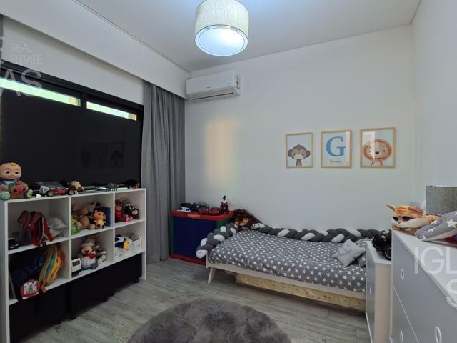 place photo 57