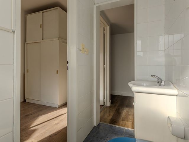 place photo 23